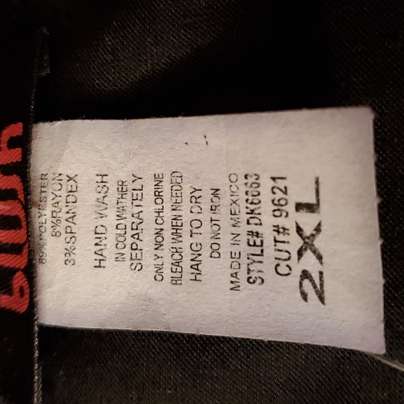 Long sleep  Evening dress with leopard prints down the side - Picture 4 of 4